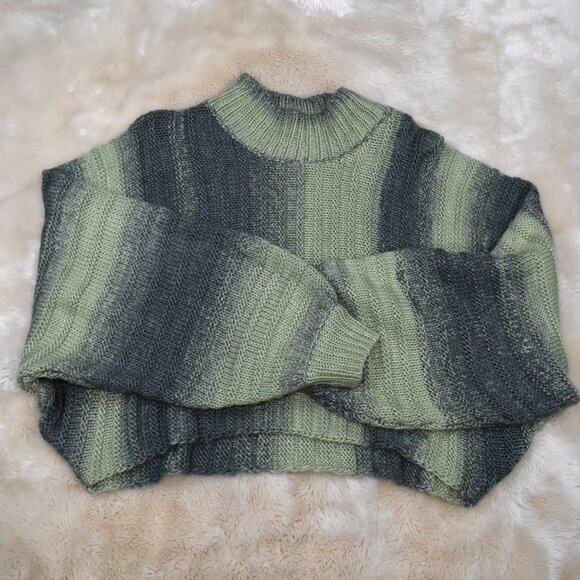 POL Cropped Boxy Knit Sweater Green High Neck Women’s Size Medium - Picture 7 of 12